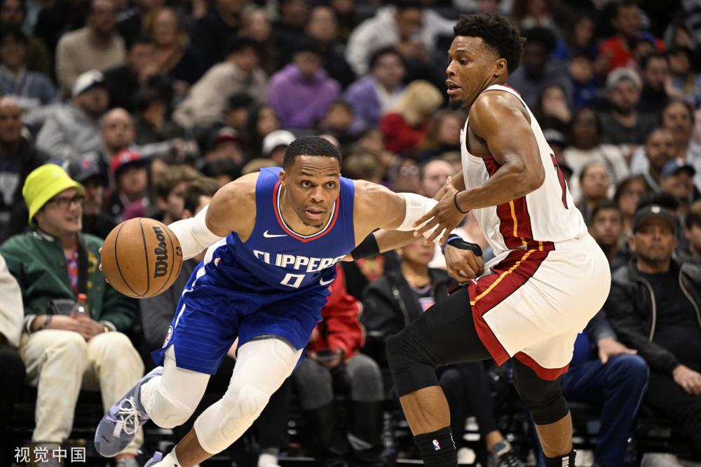 新回到球场 新回到球场